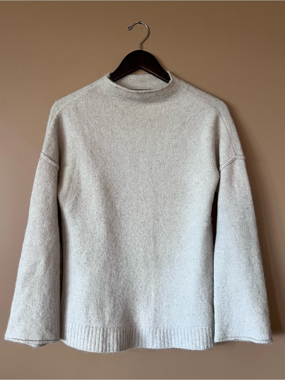 YAYA Women Soft Crewneck Women's Sweater in Light Cream